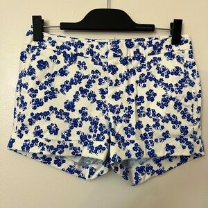 GAP Blue and White Floral Stretch Shorts